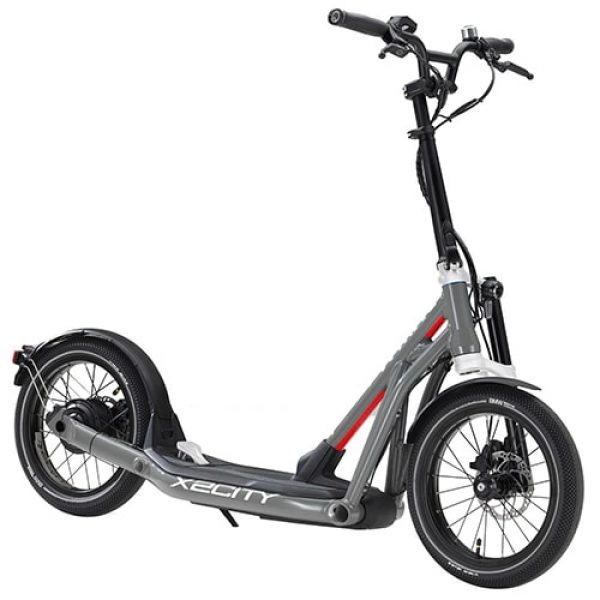 BMW X2 City E-Scooter Test