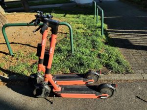 Typische Voi E-Scooter